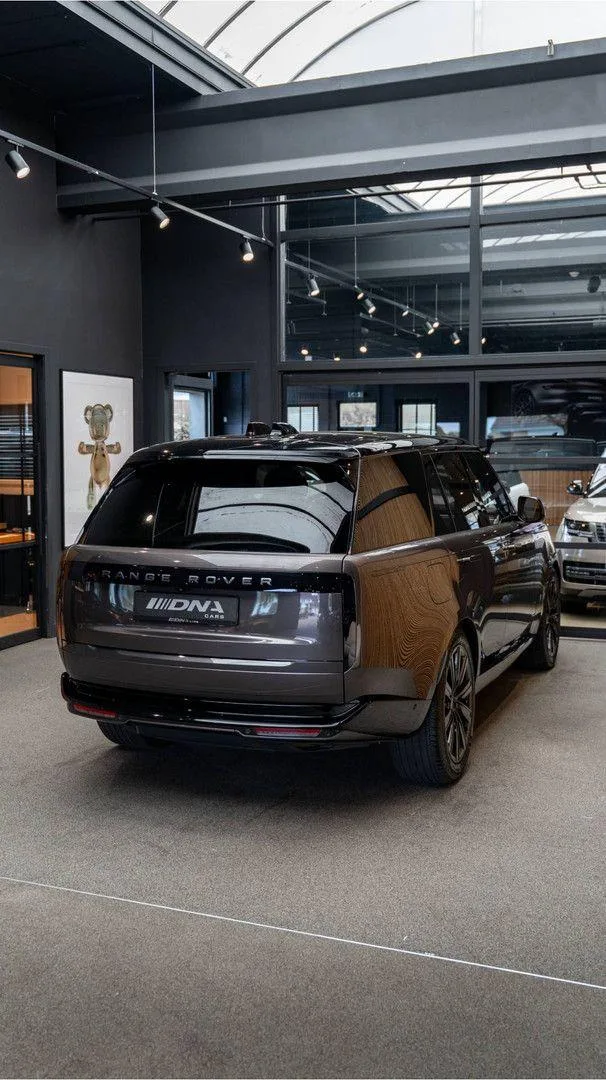 2025 Land Rover Range Rover P460e HSE, 21/30