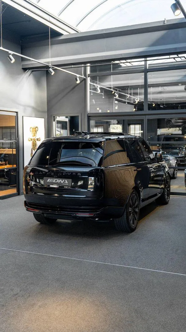 2025 Land Rover Range Rover P460e HSE, 23/30