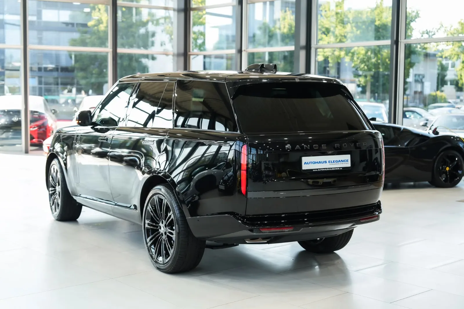 2025 Land Rover Range Rover HSE, 3/23
