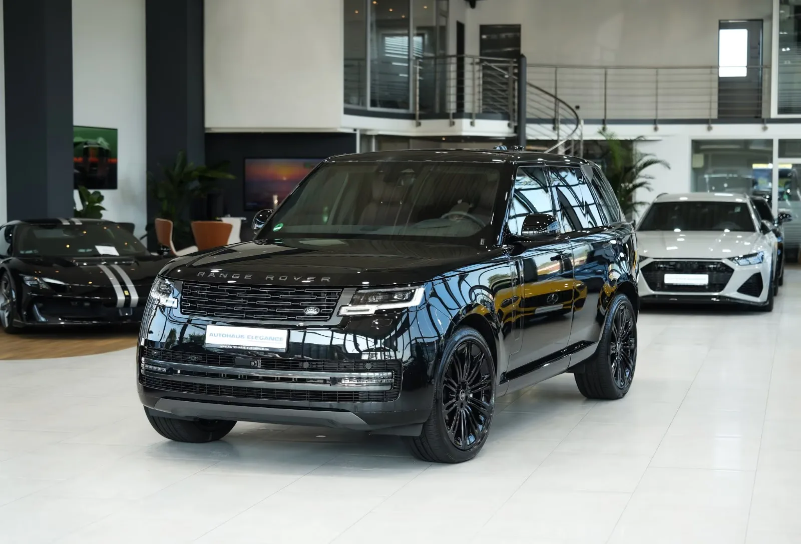 2025 Land Rover Range Rover HSE, 7/23