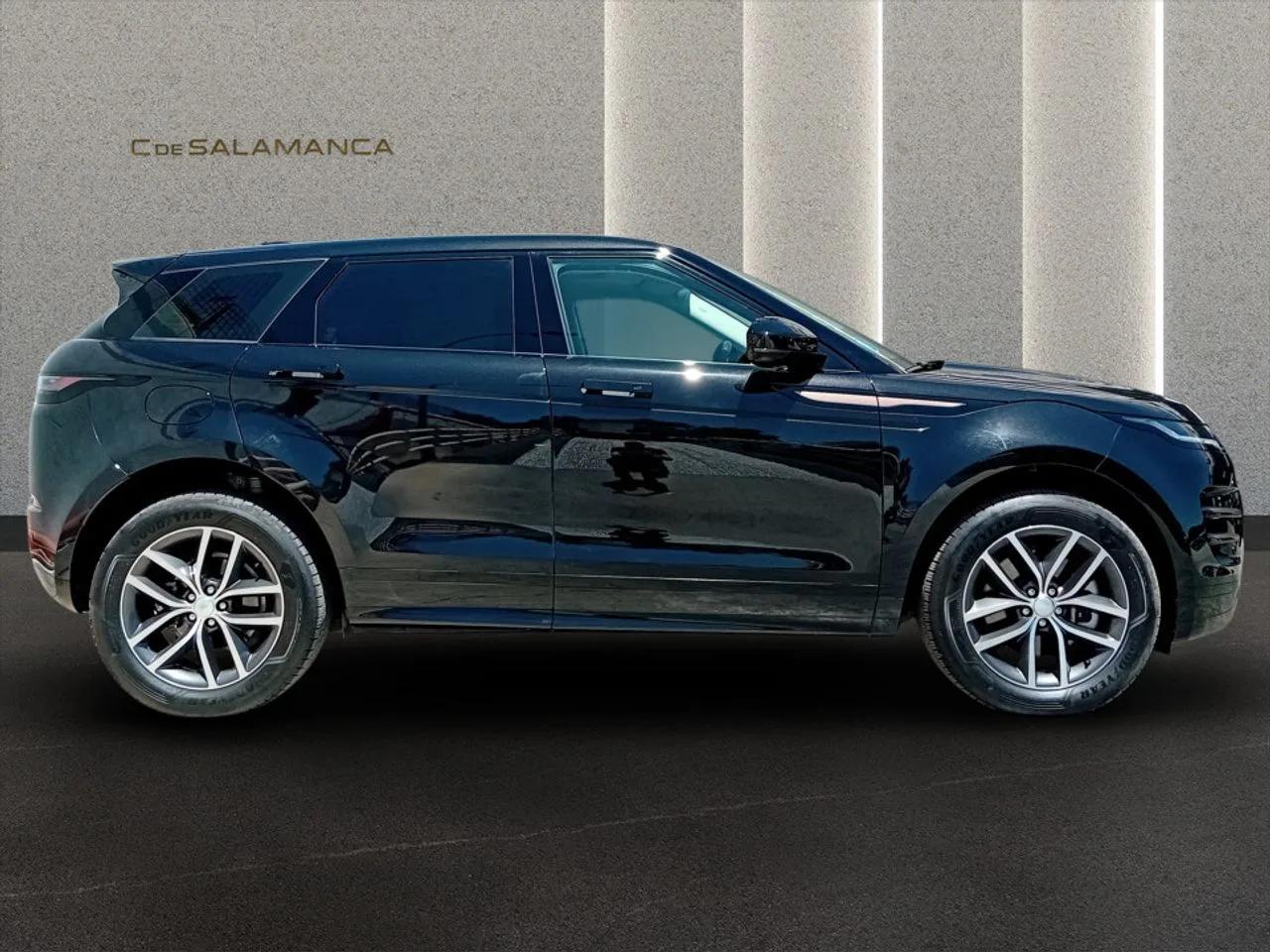 2025 Land Rover Range Rover Evoque, 4/22