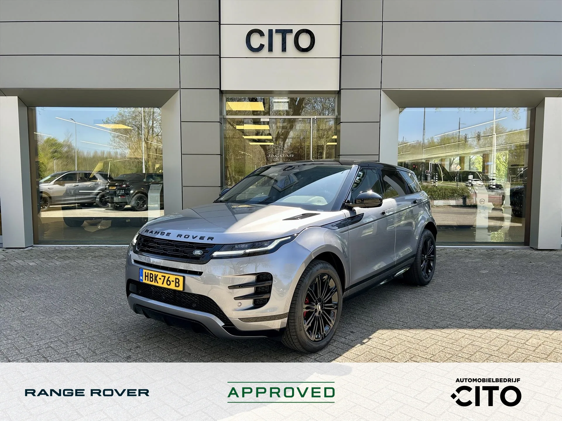 2025 Land Rover Range Rover Evoque proposée par un concessionnaire spécialisé à Eindhoven, Pays-Bas, photo principale