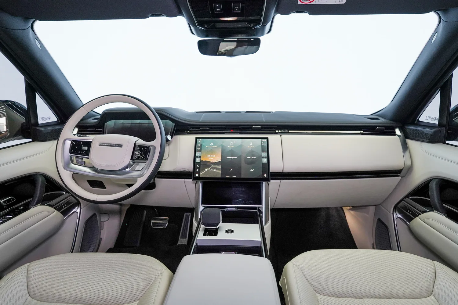 2025 Land Rover Range Rover, 6/13