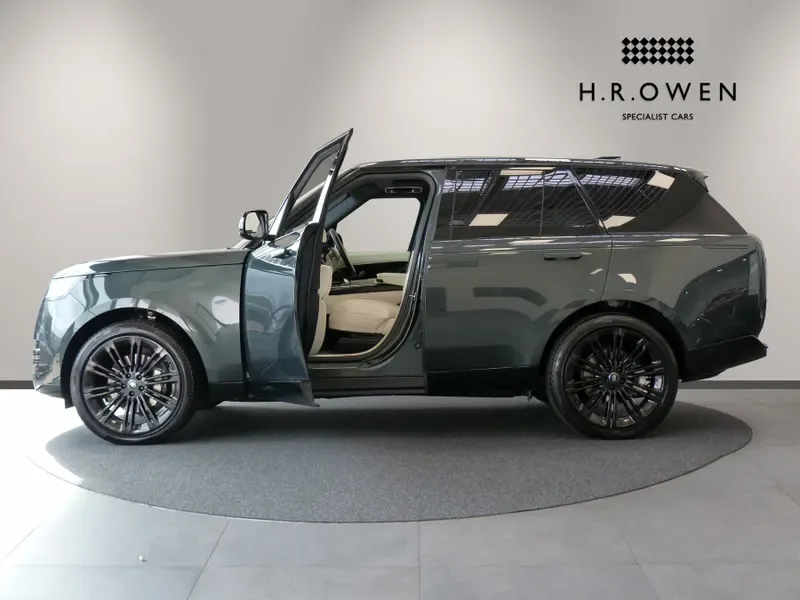 2025 Land Rover Range Rover, 6/28