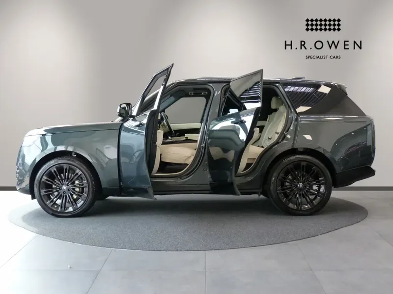 2025 Land Rover Range Rover, 7/28