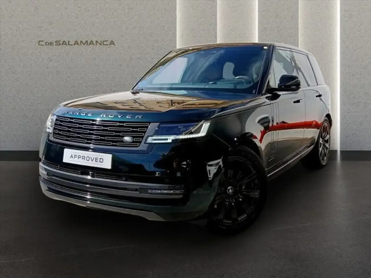 2025 Land Rover Range Rover P460e proposta da un concessionario specializzato a Madrid, Spagna, foto principale