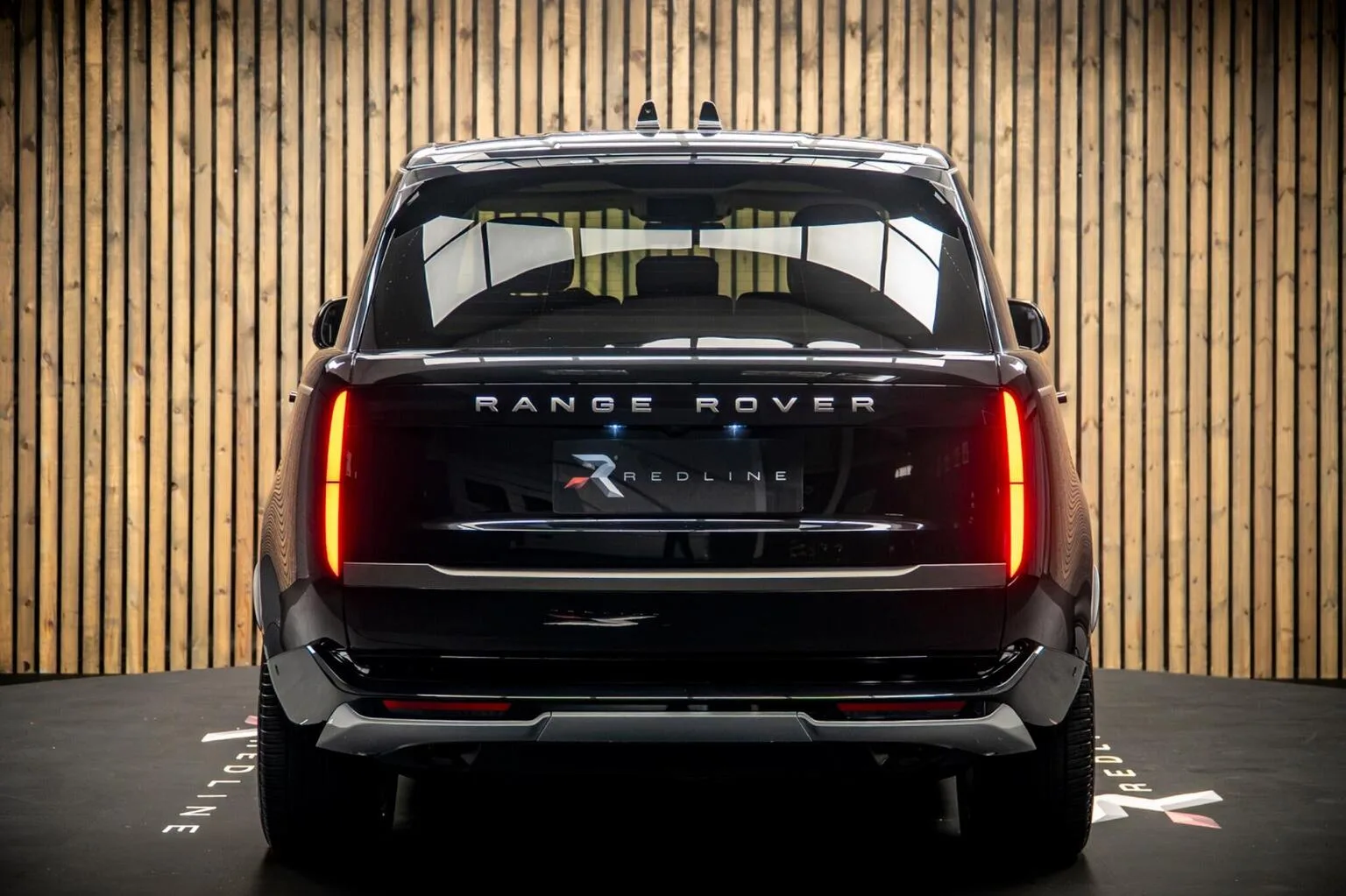2025 Land Rover Range Rover P460e HSE, 6/30