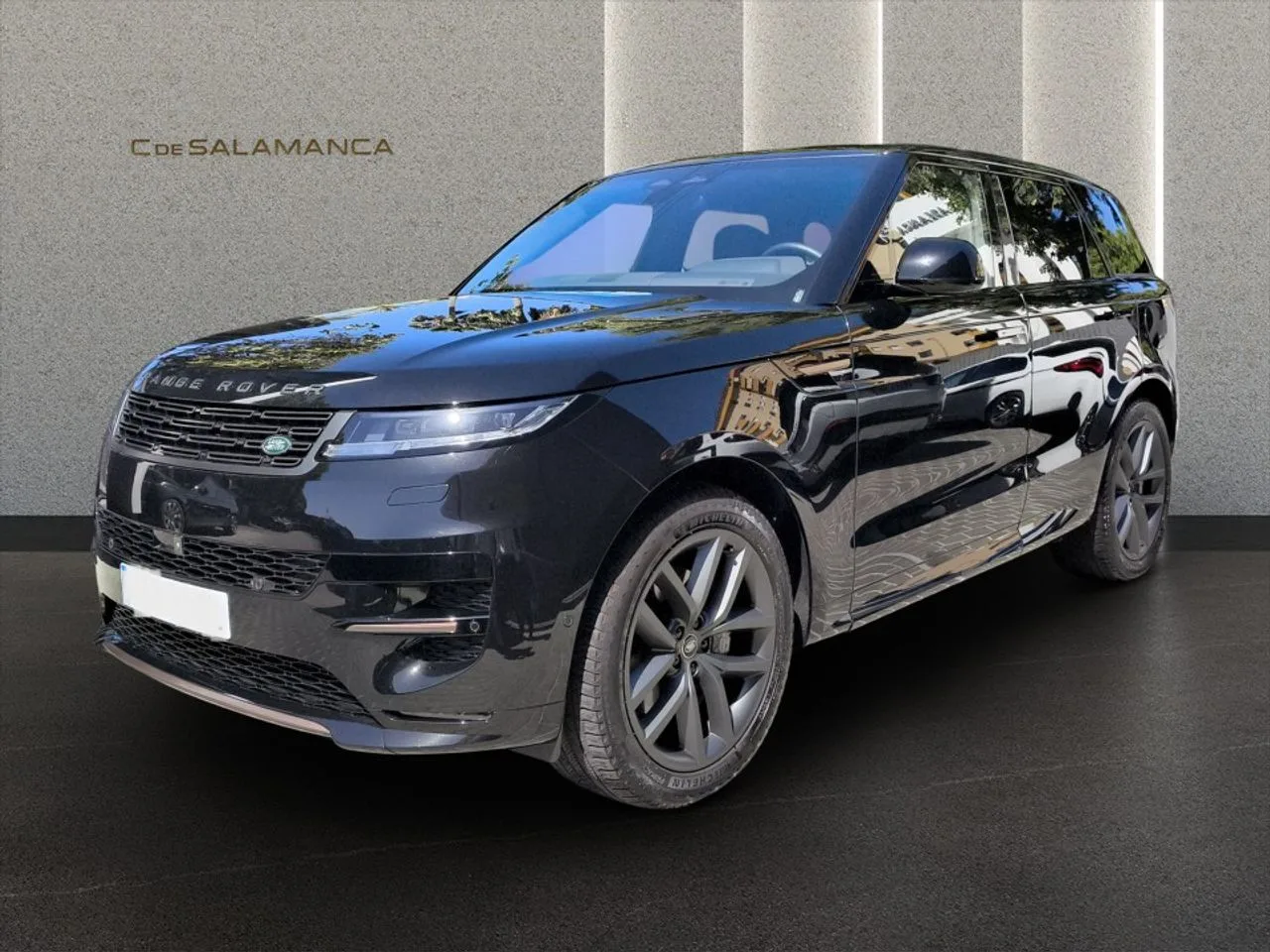 2025 Land Rover Range Rover Sport angeboten von einem Fachhändler in Marbella, Hauptfoto