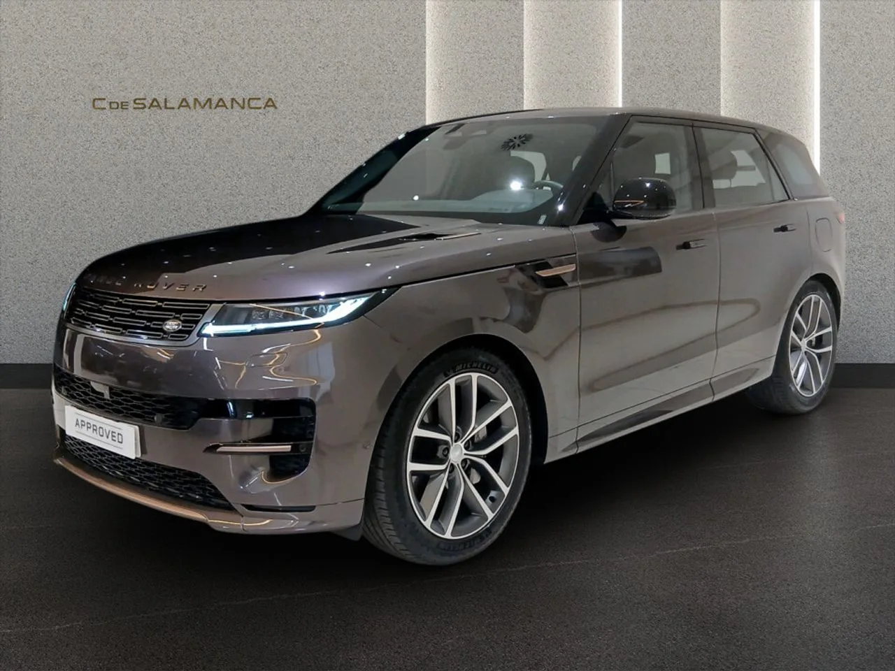 2025 Land Rover Range Rover Sport angeboten von einem Fachhändler in Madrid, Hauptfoto
