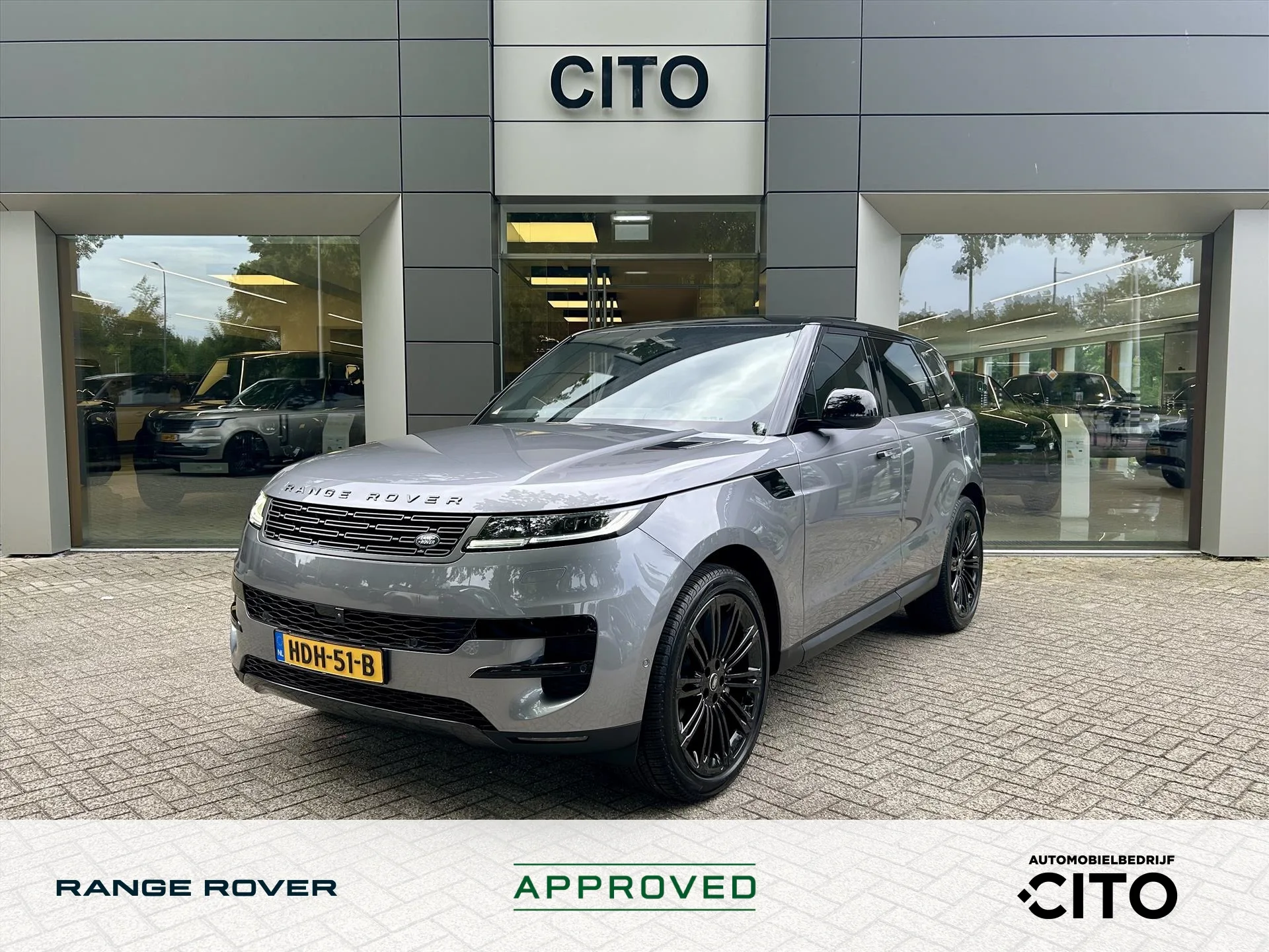 2025 Land Rover Range Rover Sport proposée par un concessionnaire spécialisé à Eindhoven, Pays-Bas, photo principale