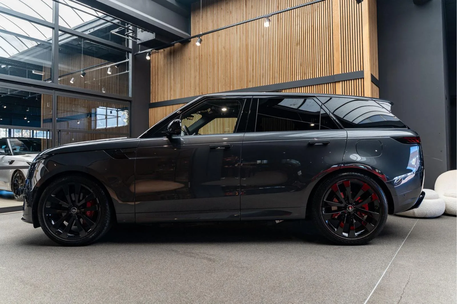 2025 Land Rover Range Rover Sport P460e Dynamic HSE, 3/30