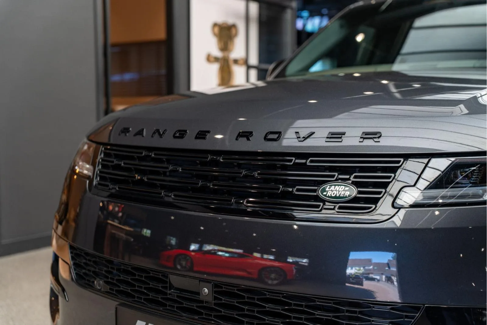 2025 Land Rover Range Rover Sport P460e Dynamic HSE, 16/30