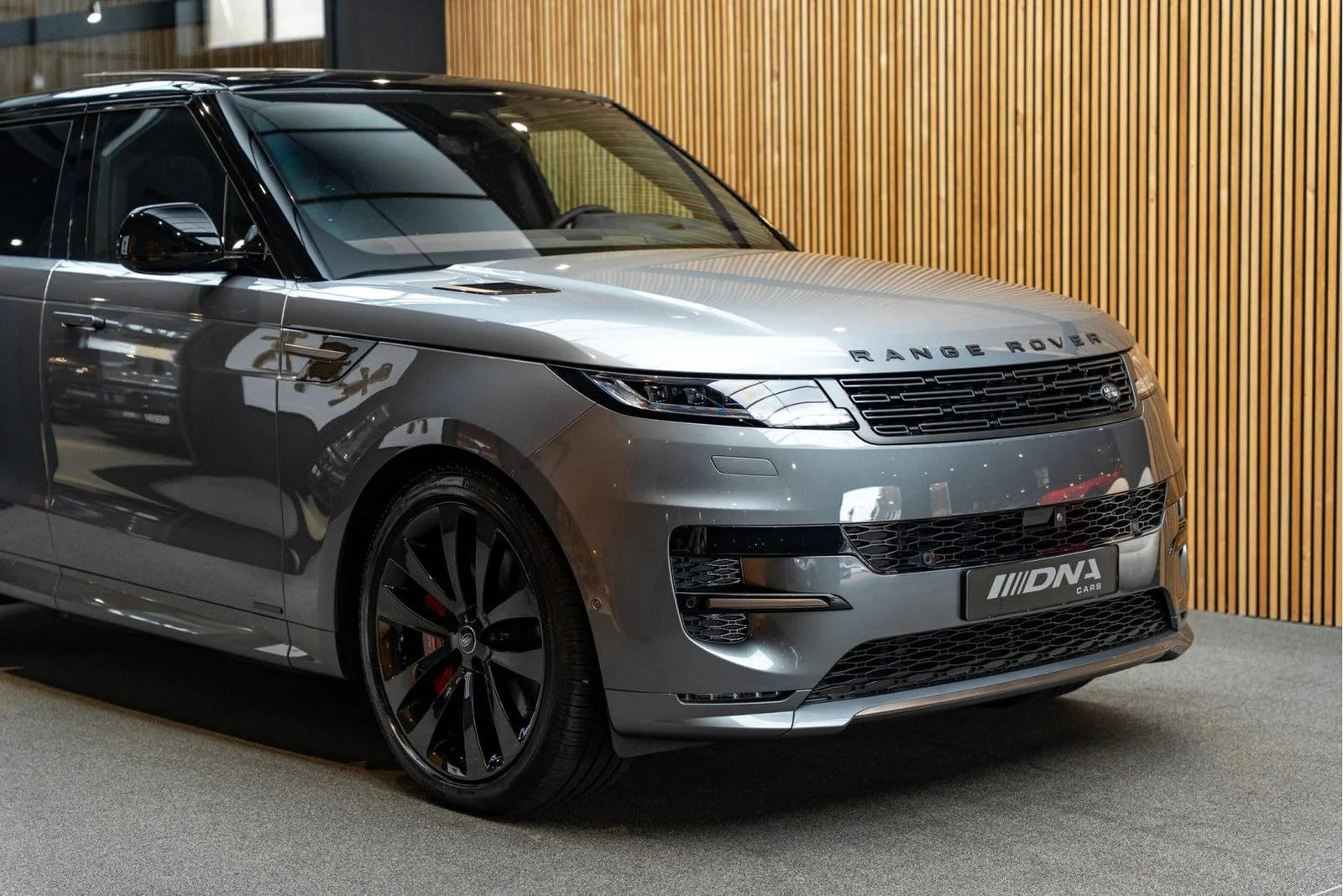 2025 Land Rover Range Rover Sport P550e Autobiography, 11/30