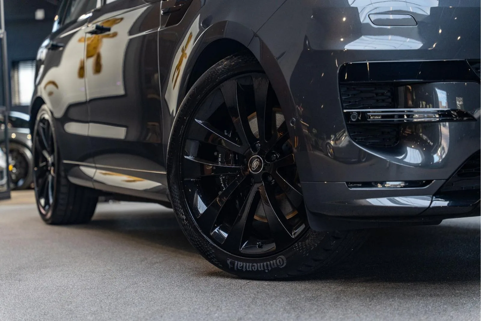 2025 Land Rover Range Rover Sport P460e Dynamic SE, 13/30