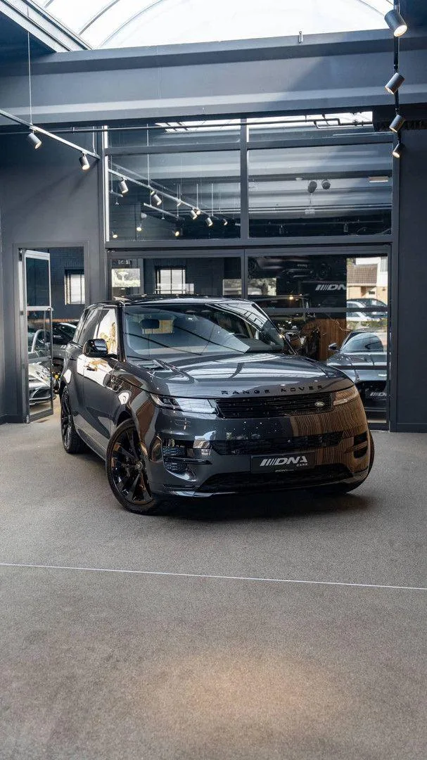 2025 Land Rover Range Rover Sport P460e Dynamic SE, 21/30