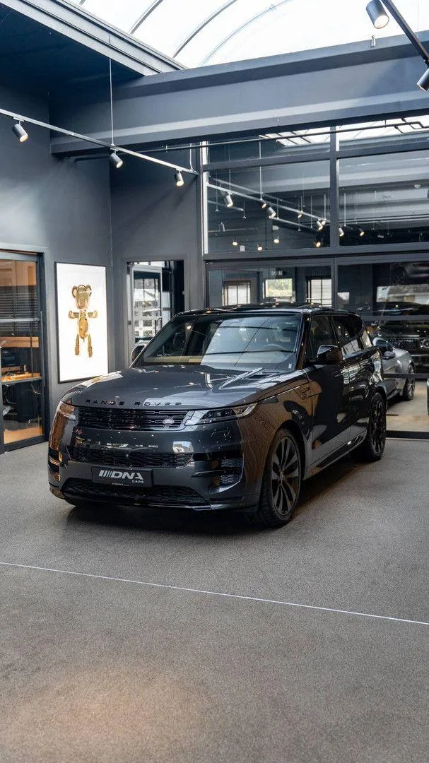 2025 Land Rover Range Rover Sport P460e Dynamic SE, 23/30