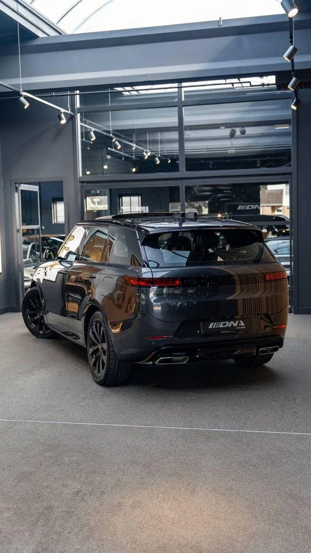 2025 Land Rover Range Rover Sport P460e Dynamic SE, 27/30