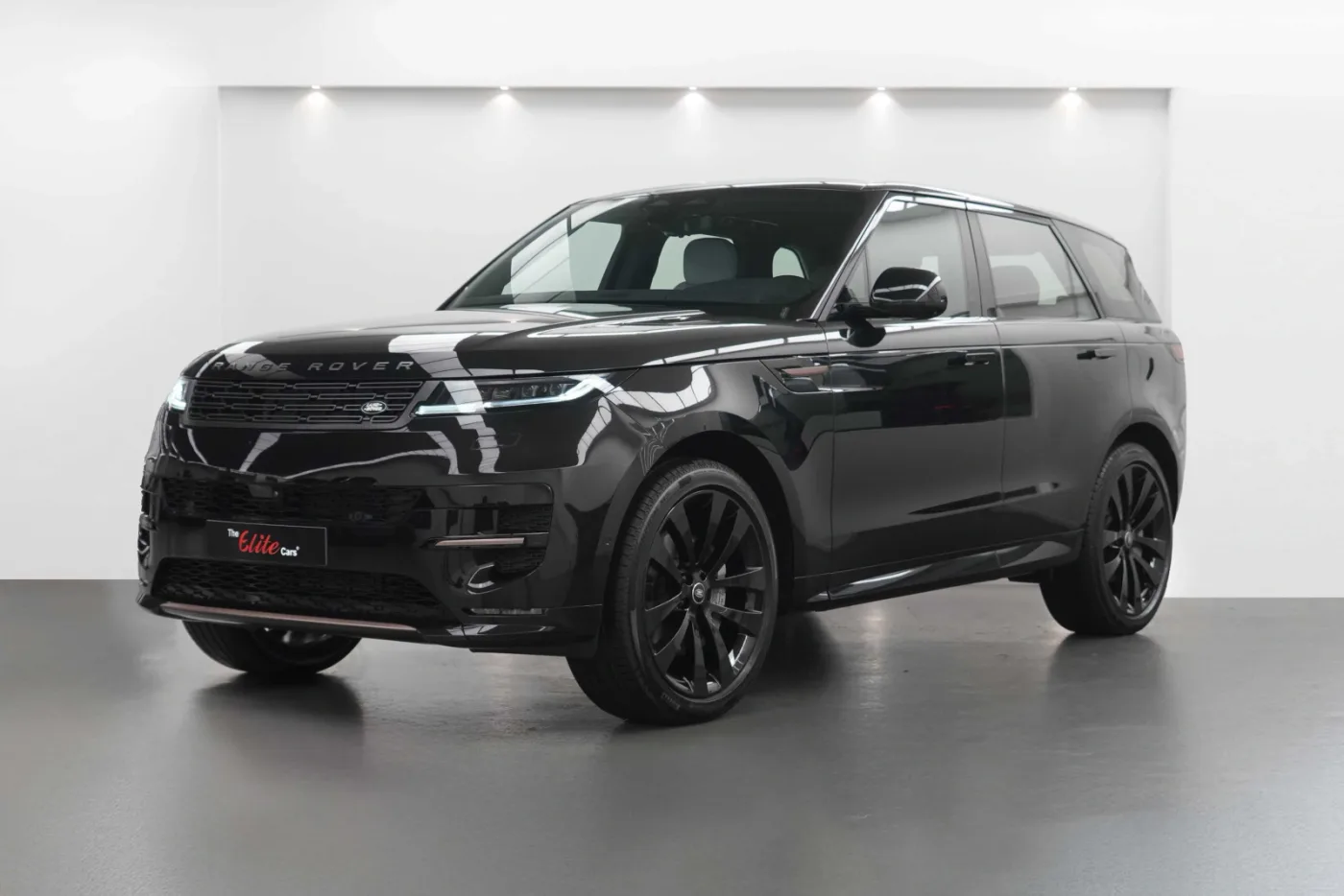 2025 Land Rover Range Rover Sport P400, HSE Dynamic angeboten von einem Fachhändler in Dubai, Vereinigte Arabische Emirate, Foto 7 von 10