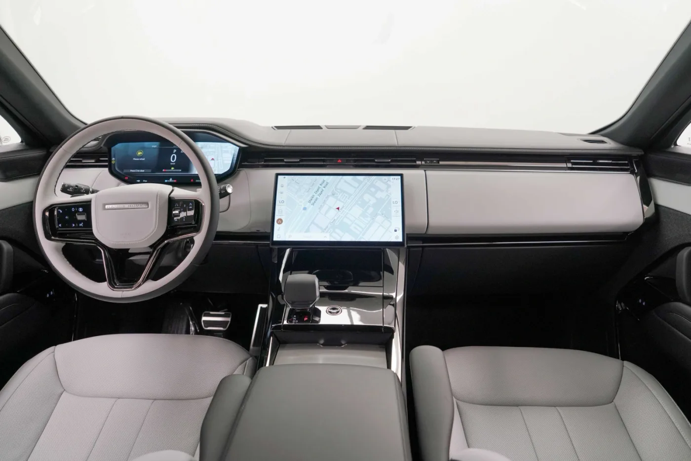 2025 Land Rover Range Rover Sport P400, HSE Dynamic angeboten von einem Fachhändler in Dubai, Vereinigte Arabische Emirate, Foto 9 von 10