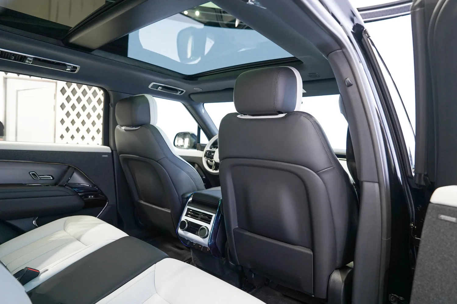 2025 Land Rover Range Rover Sport HSE Dynamic P400, 11/18