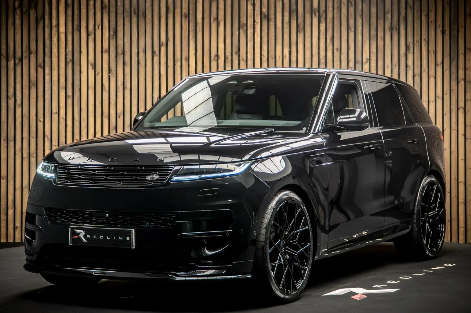 2025 Land Rover Range Rover Sport D300 Stealth Edition angeboten von einem Fachhändler in Knaresborough, Vereinigtes Königreich, Hauptfoto