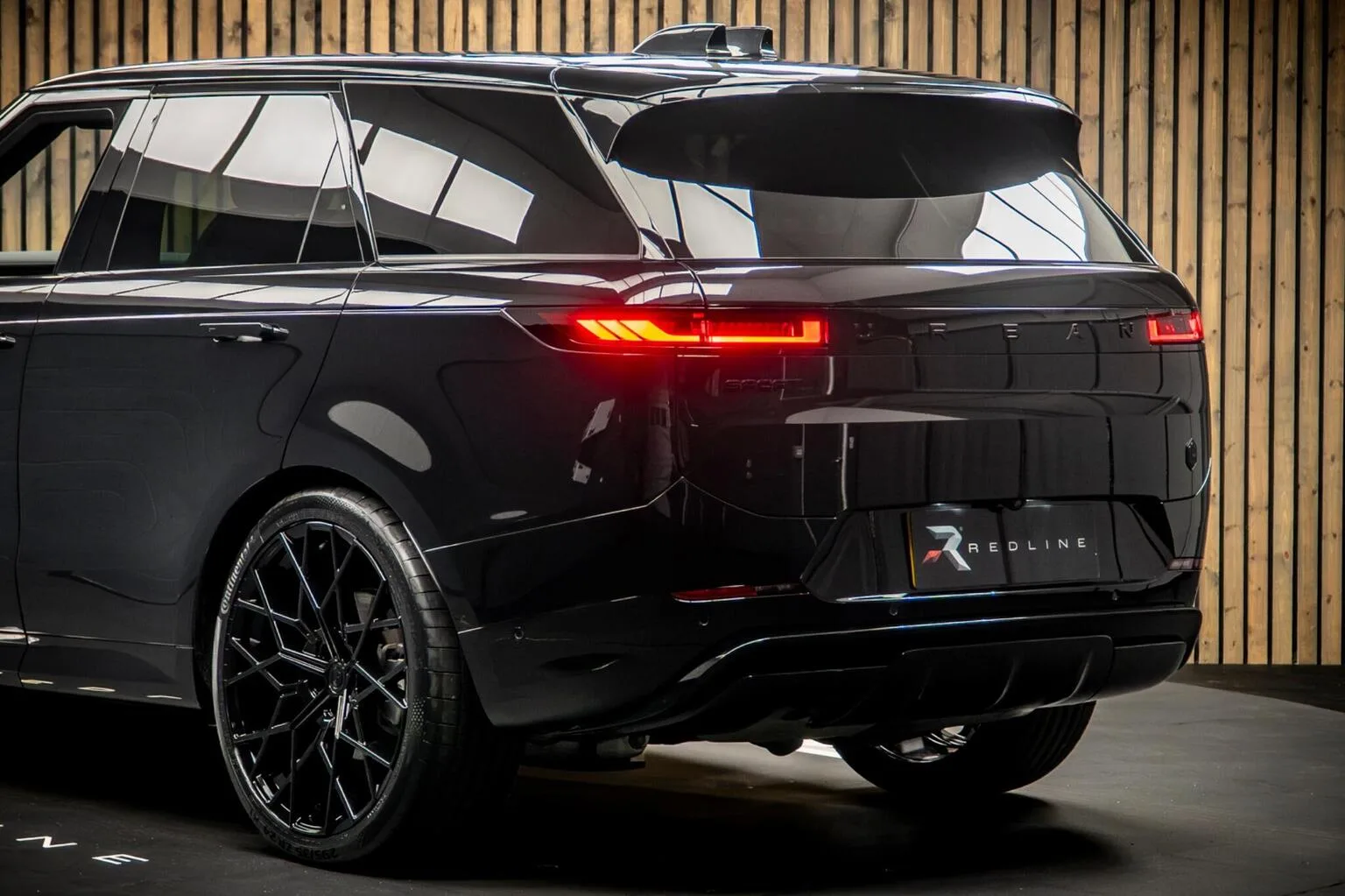 2025 Land Rover Range Rover Sport D300 Stealth Edition, 19/30
