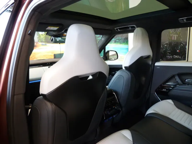 2025 Land Rover Range Rover Sport SV, 26/28