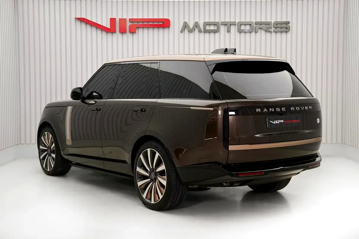 2025 Land Rover Range Rover SV P615, 6/11
