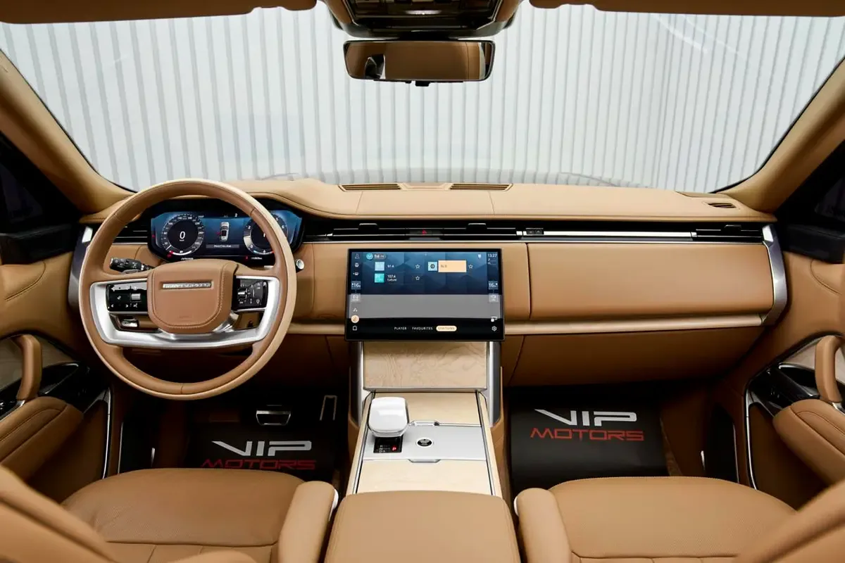 2025 Land Rover Range Rover SV P615, 10/11