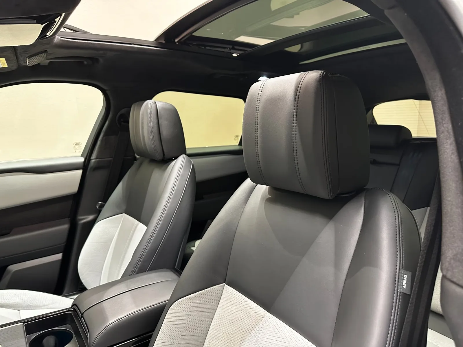 2025 Land Rover Range Rover Velar Autobiography, 11/28