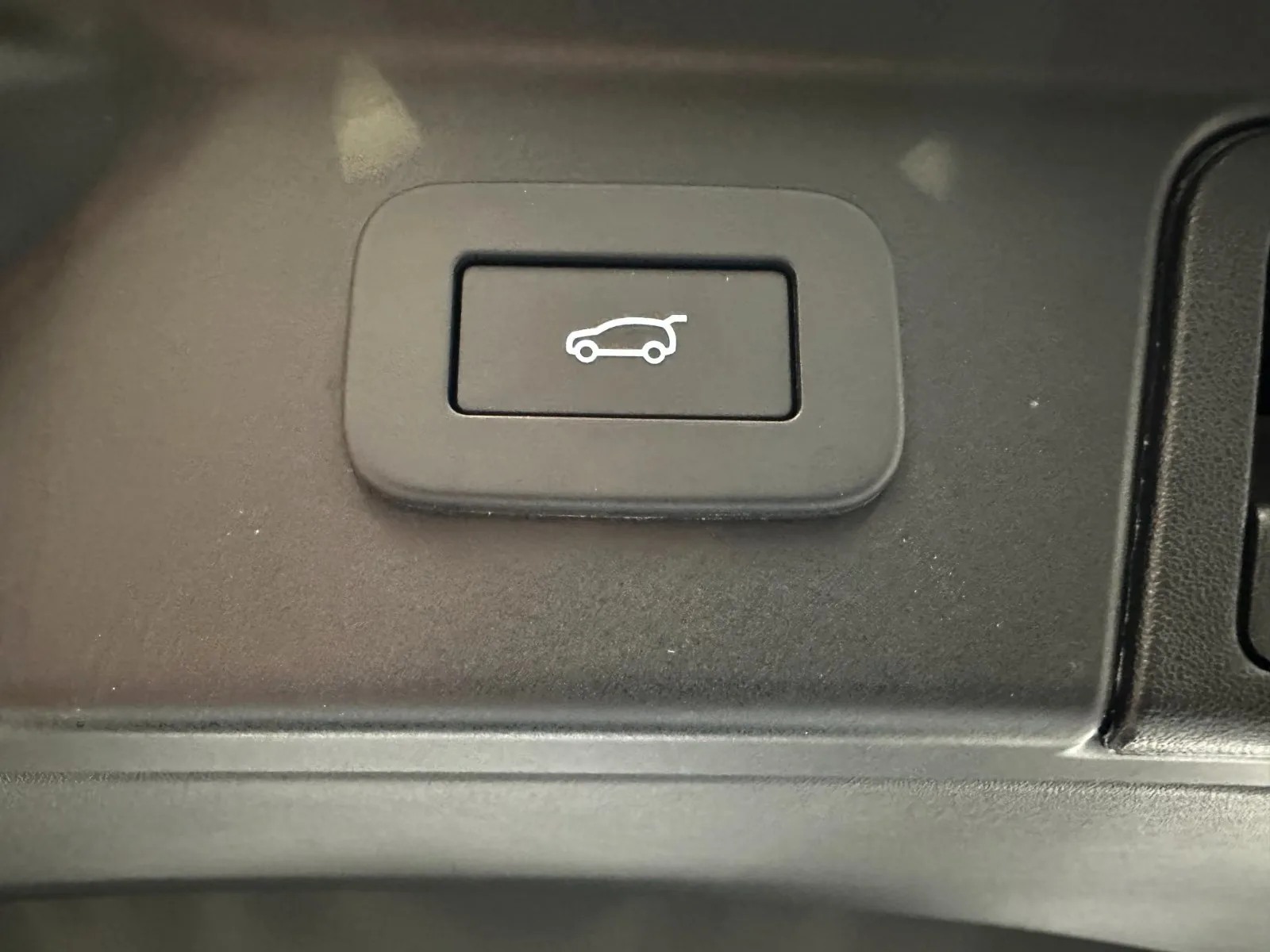 2025 Land Rover Range Rover Velar Autobiography, 18/28
