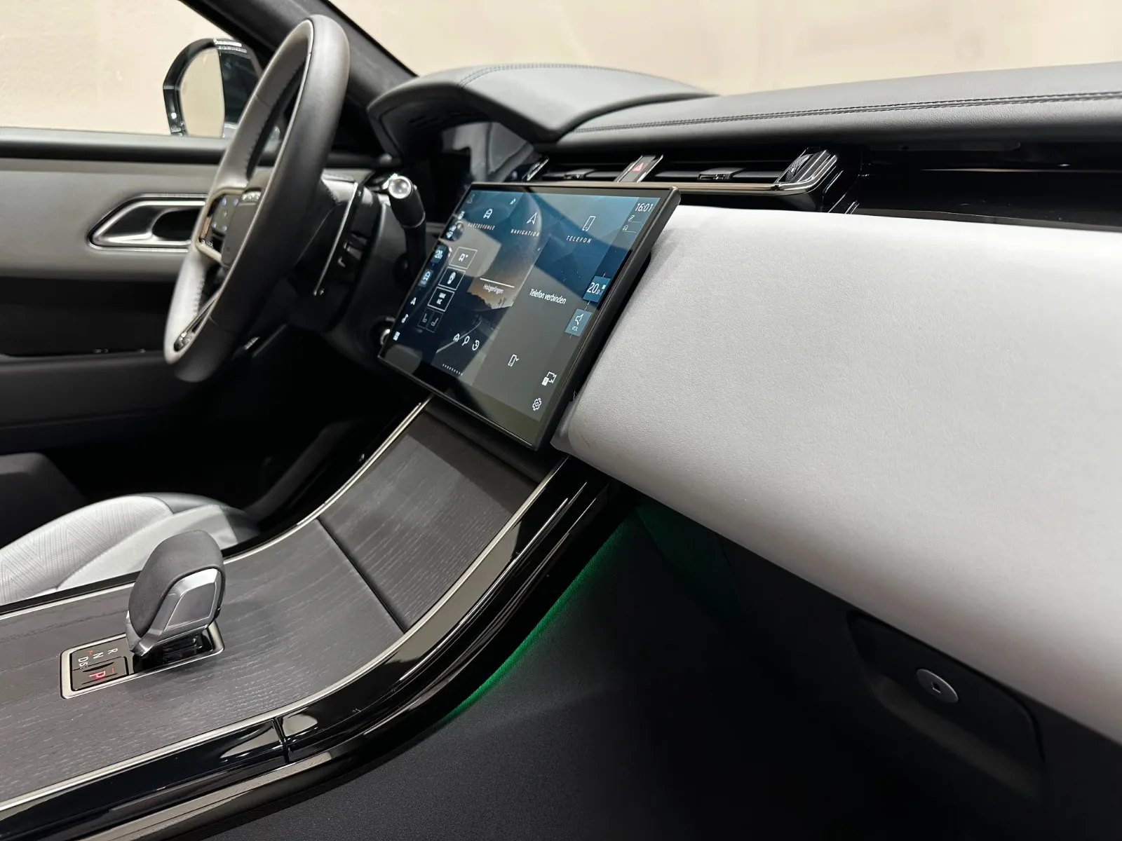 2025 Land Rover Range Rover Velar Autobiography, 25/28