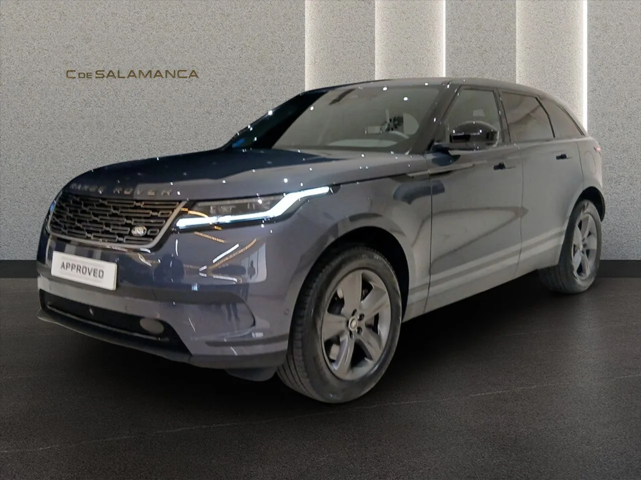 2025 Land Rover Range Rover Velar angeboten von einem Fachhändler in Madrid, Hauptfoto
