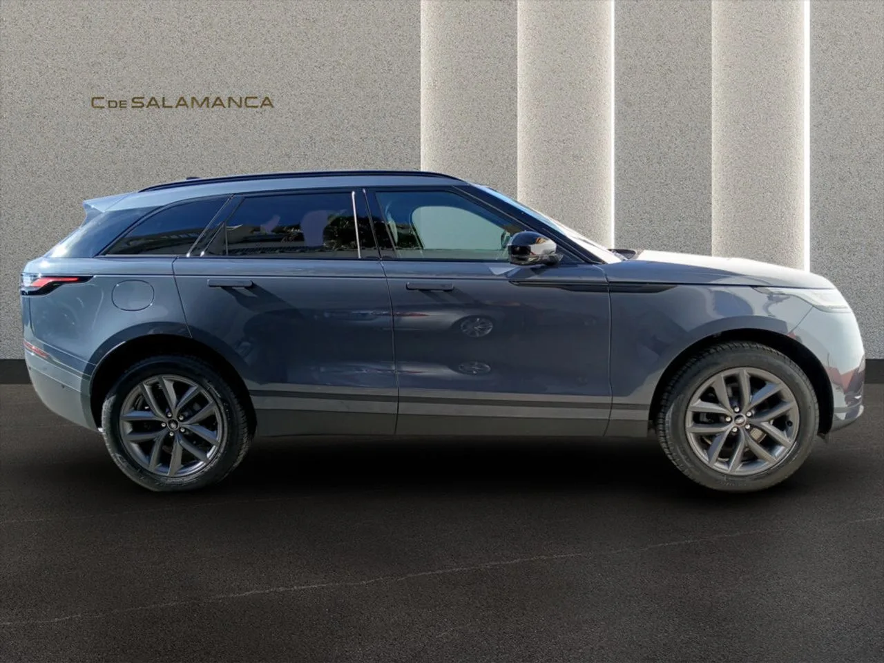 2025 Land Rover Range Rover Velar, 4/22