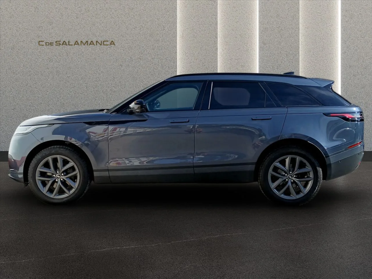 2025 Land Rover Range Rover Velar, 8/22