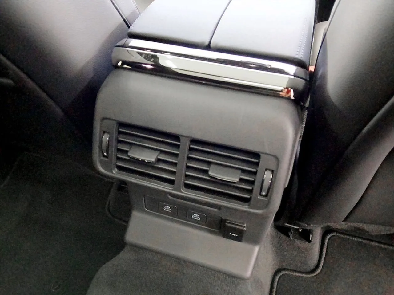 2025 Land Rover Range Rover Velar, 19/22