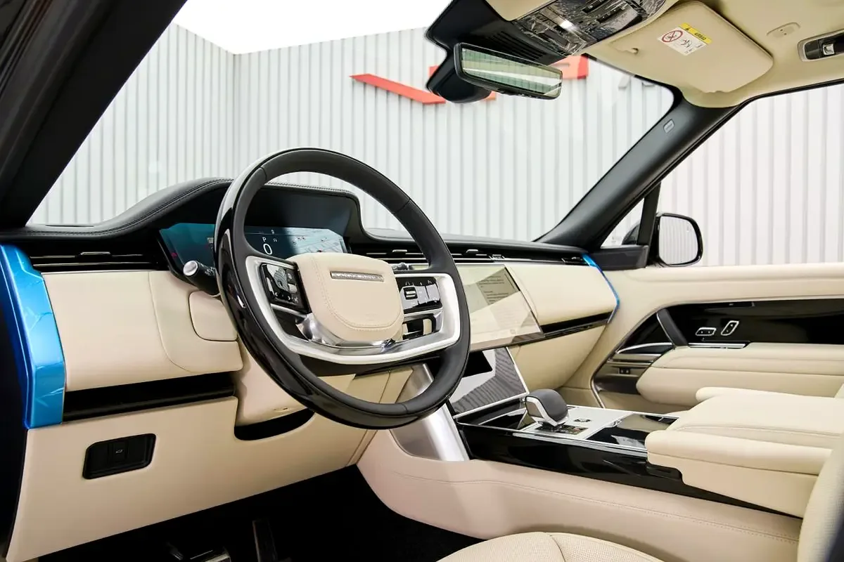 2025 Land Rover Range Rover P530 Autobiography, 9/12