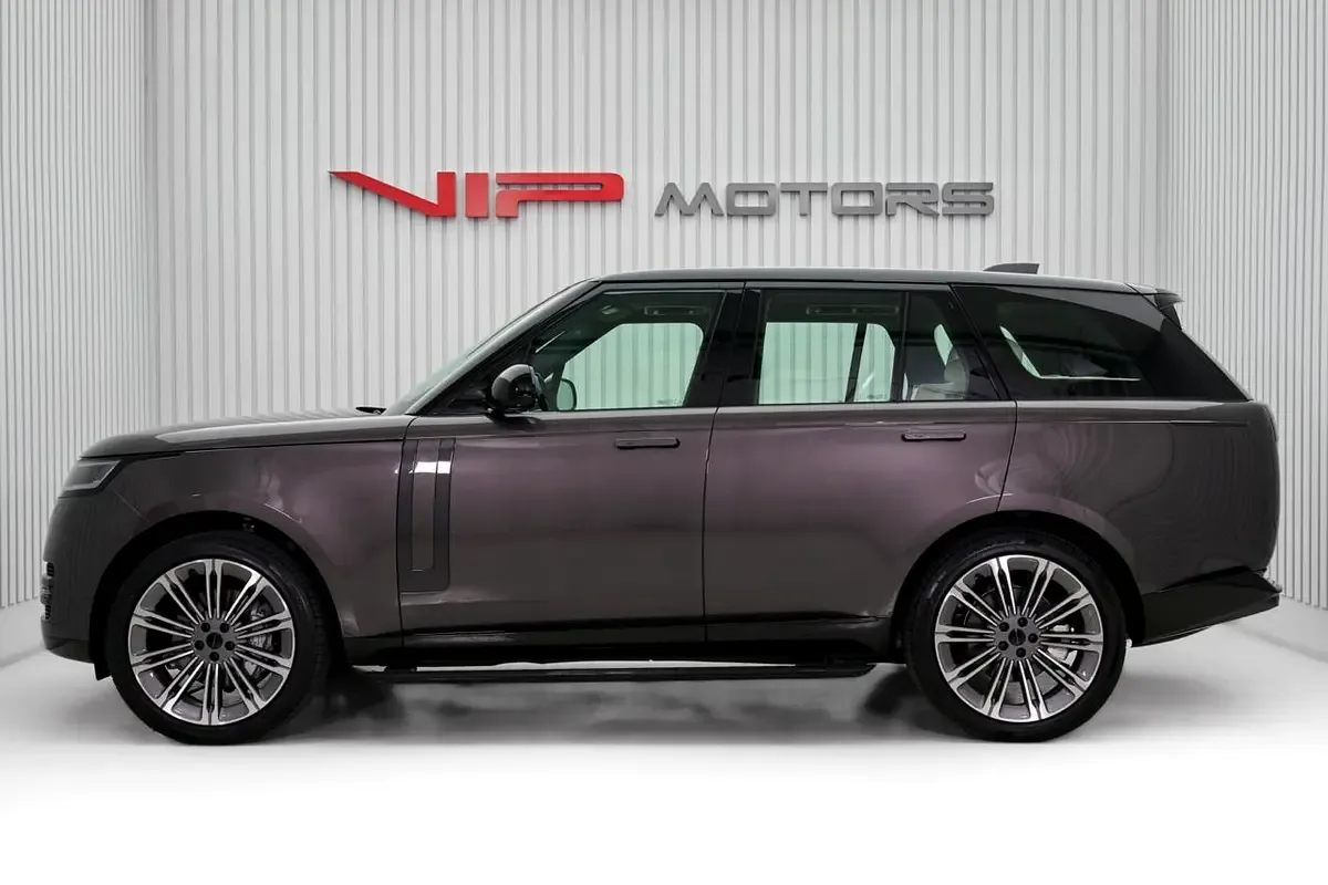 2025 Land Rover Range Rover P400 HSE, 7/12