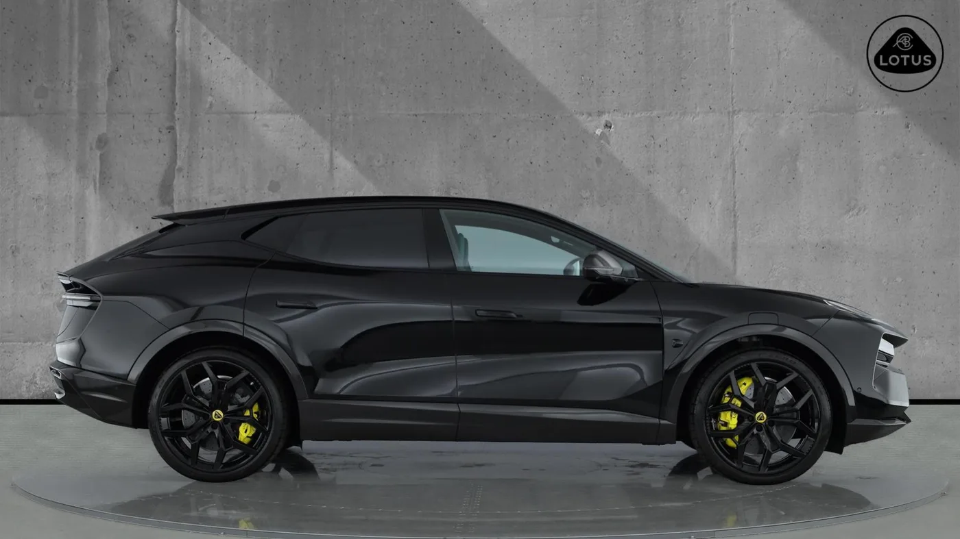 2025 Lotus Eletre R offered by a franchised dealer group in Hatfield, United Kingdom, photo 3 of 25