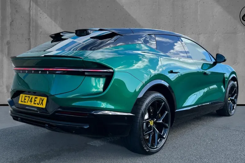 2025 Lotus Eletre S, 10/30