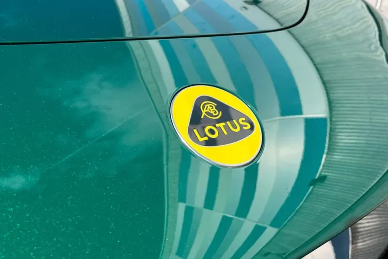 2025 Lotus Eletre S, 24/30