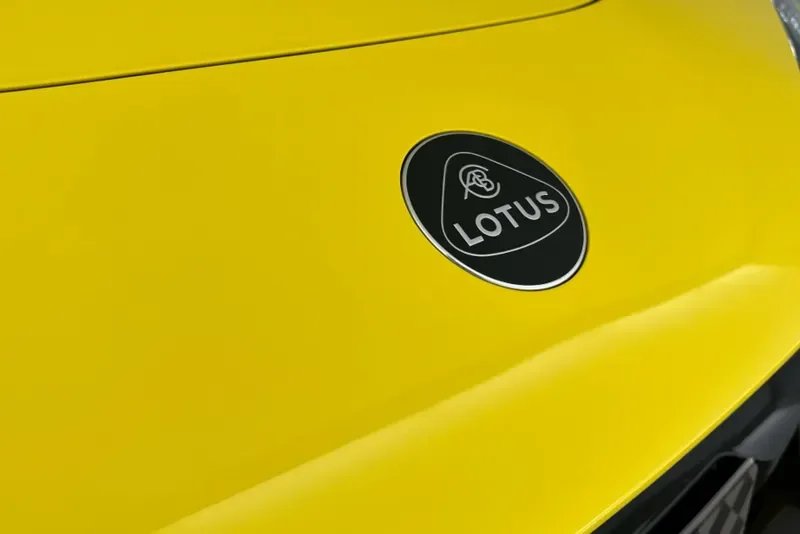 2025 Lotus Eletre S, 20/30
