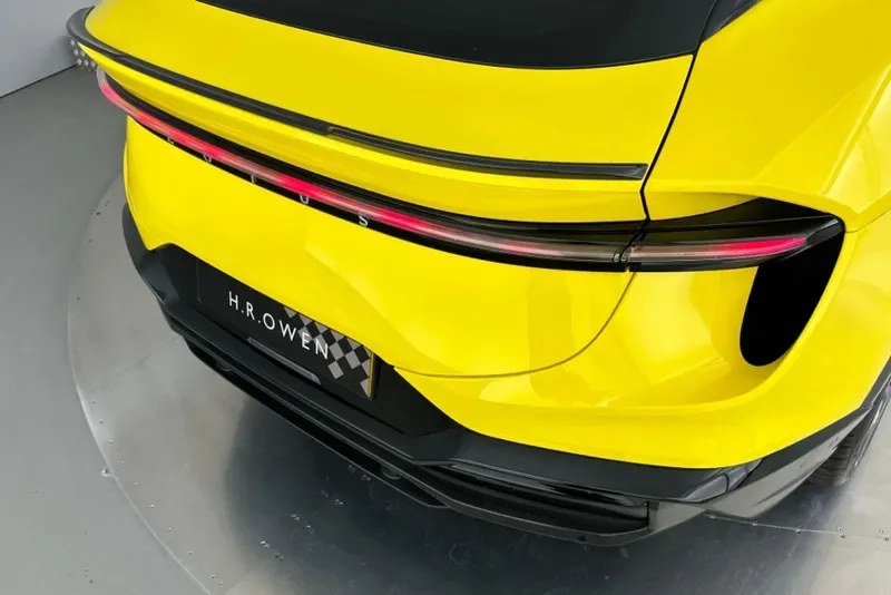 2025 Lotus Eletre S, 29/30