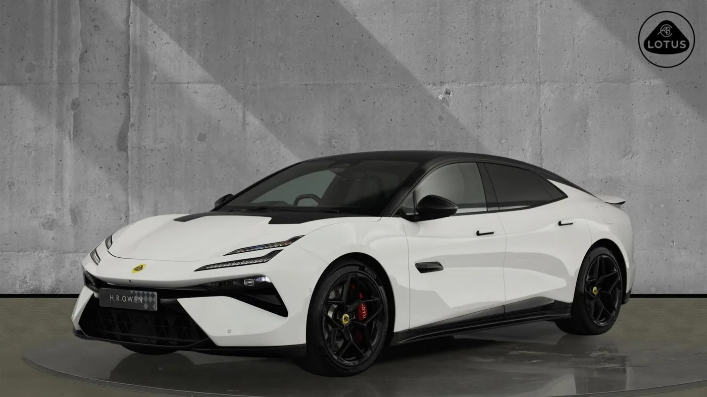 2025 Lotus Emeya 600 GT SE offered by a franchised dealer group in Hatfield, United Kingdom, photo 21 of 25