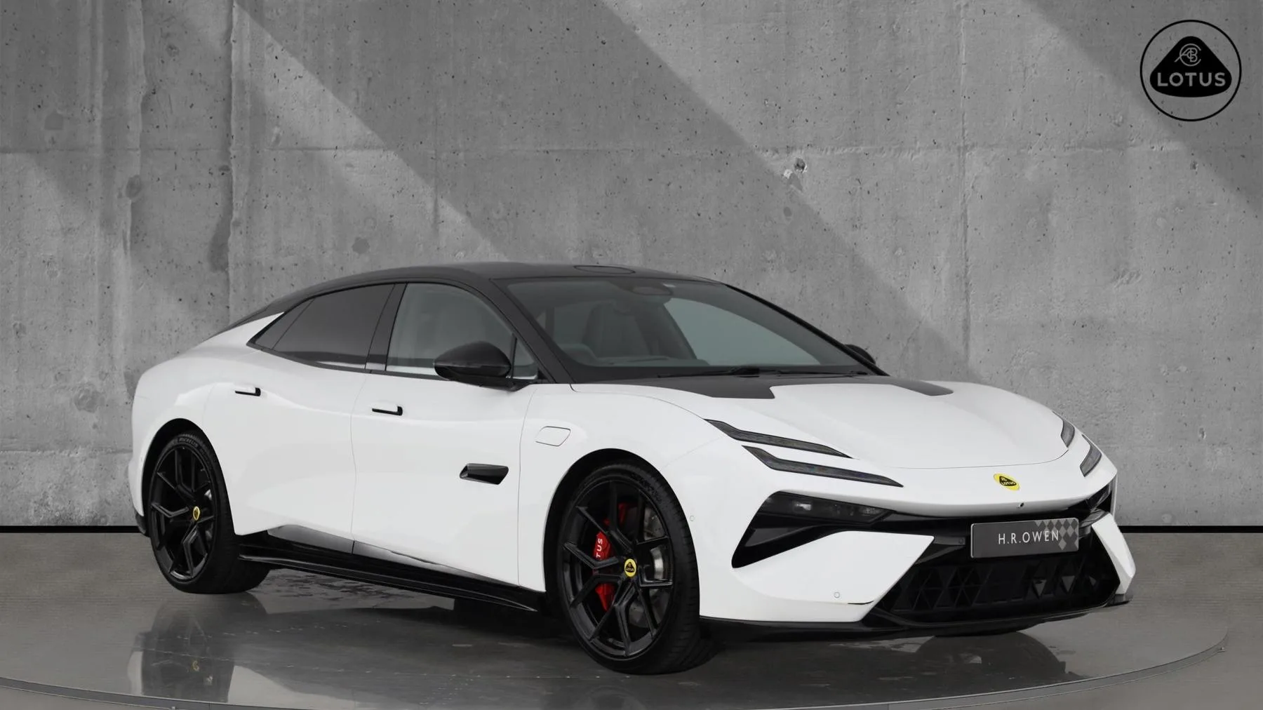 2025 Lotus Emeya S angeboten von einer Vertragshändlergruppe in Hatfield, Vereinigtes Königreich, Hauptfoto