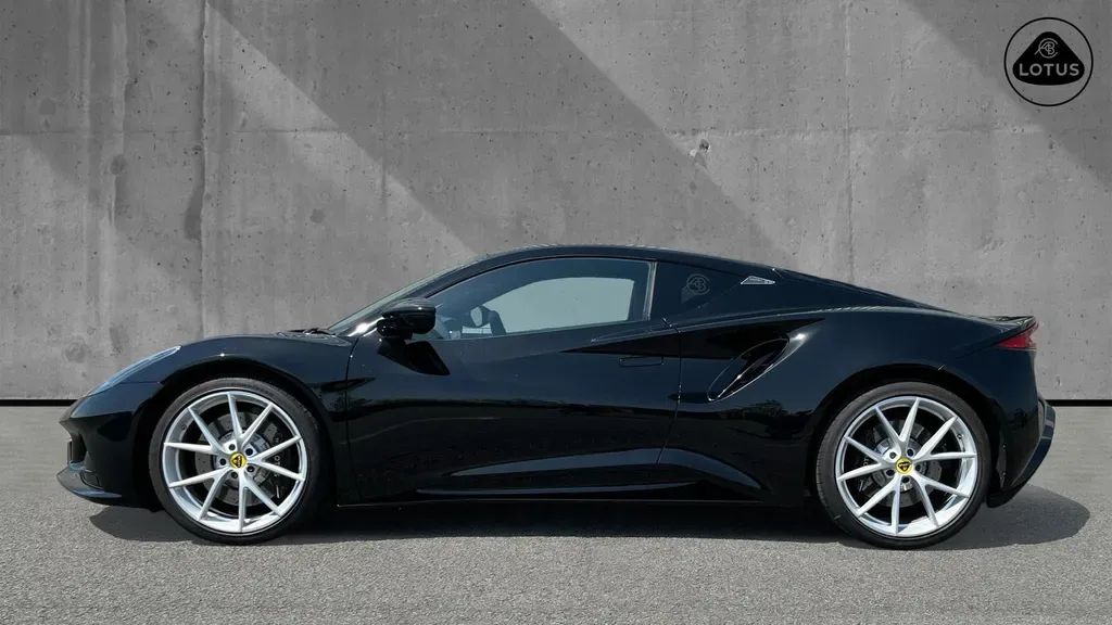 2025 Lotus Emira First Edition, 18/30