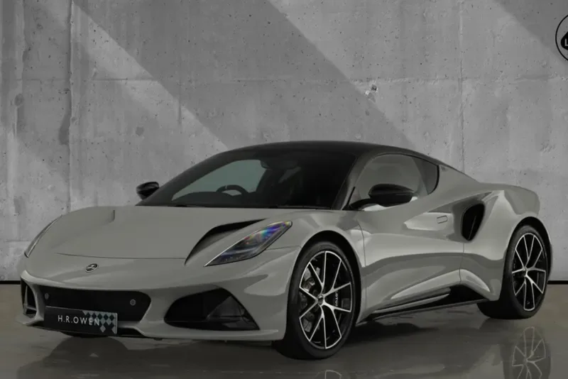 2025 Lotus Emira Turbo SE, 5/30