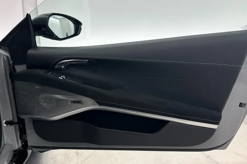 2025 Lotus Emira Turbo SE, 21/30