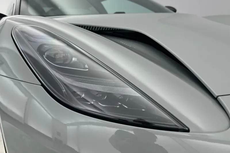 2025 Lotus Emira Turbo SE, 30/30