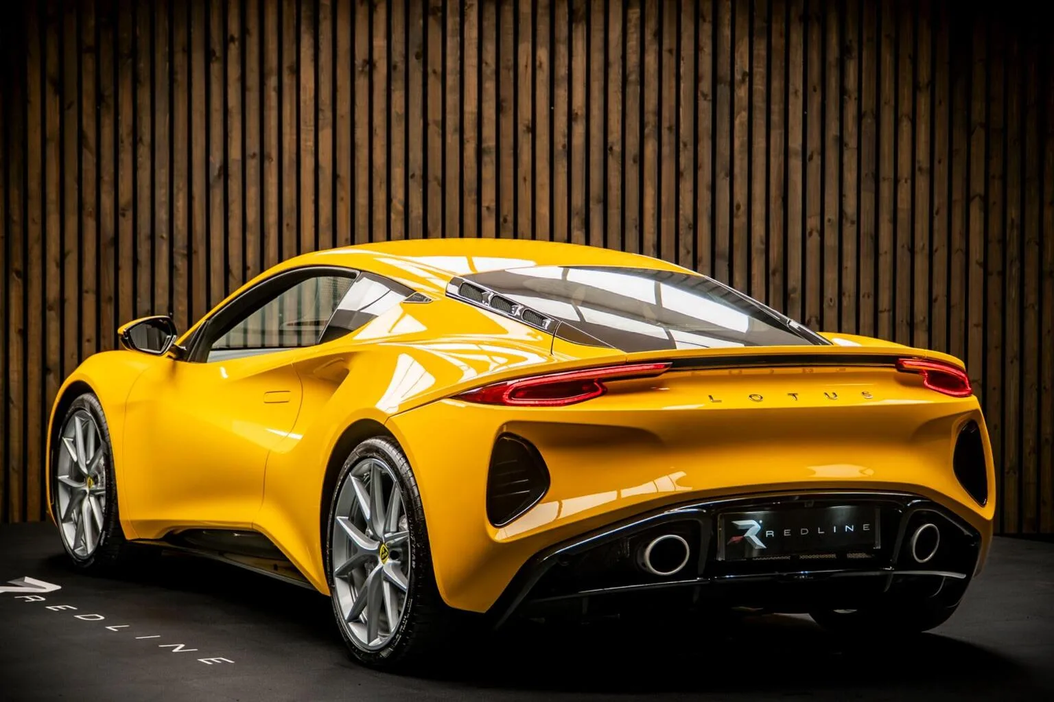2025 Lotus Emira V6 First Edition, 3/30